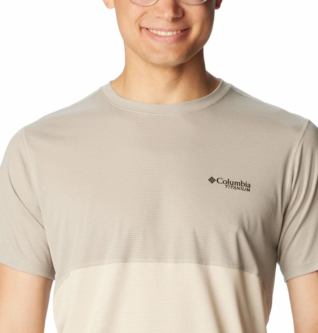 Columbia Men Grey Omni-Wick Cirque River Graphic Crew Tshirt