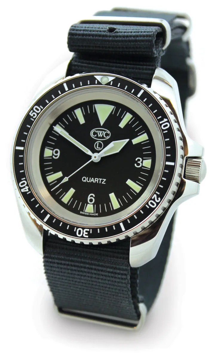 CWC QUARTZ DIVERS WATCH RN300-P QS120 Silvermans