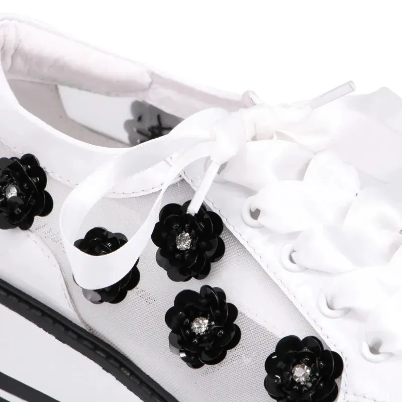 Django & Juliette Sereno Sneaker - White/Black