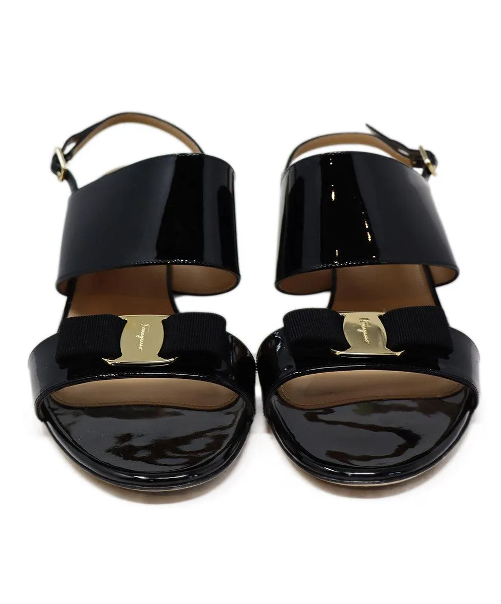 Ferragamo Black Patent Gold Trim Sandals sz 11