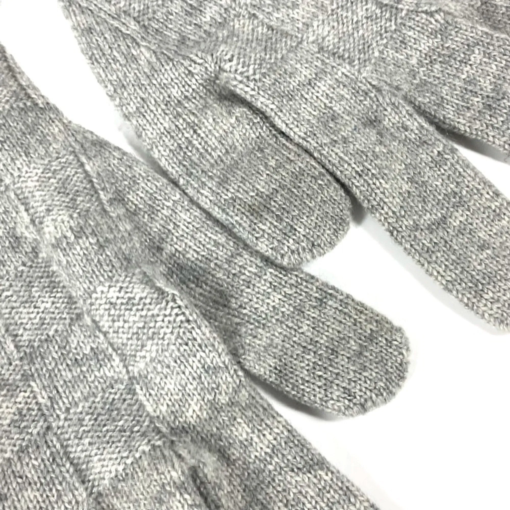 Louis Vuitton Cashmere Short Gloves (Pre-Owned)