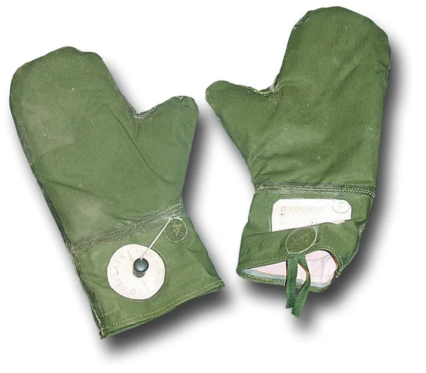 MILITARY ARCTIC WATERPROOF MITTS Silvermans