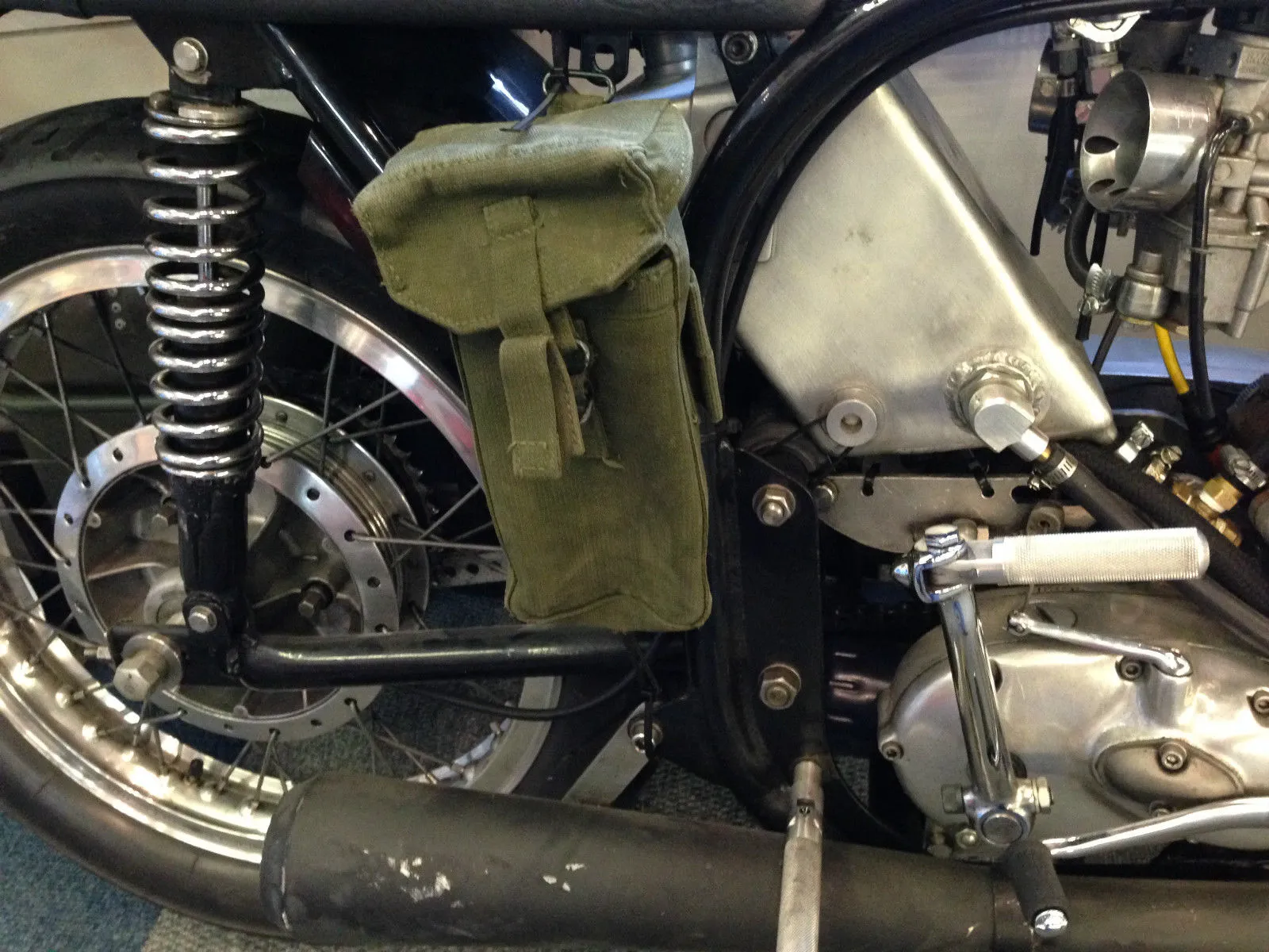 MOTORCYCLE TOOL PANNIERS Silvermans