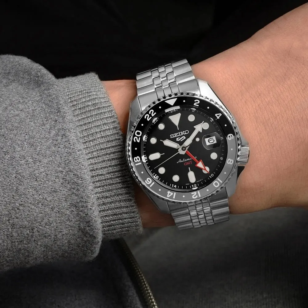 Seiko 5 Automatic GMT Black Grape SKX Recreation Watch SSK001K1