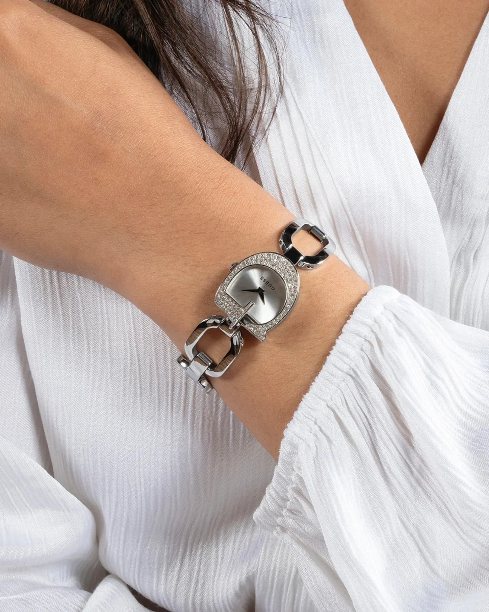 Silver Gia Logo Link Bracelet Watch Guess
