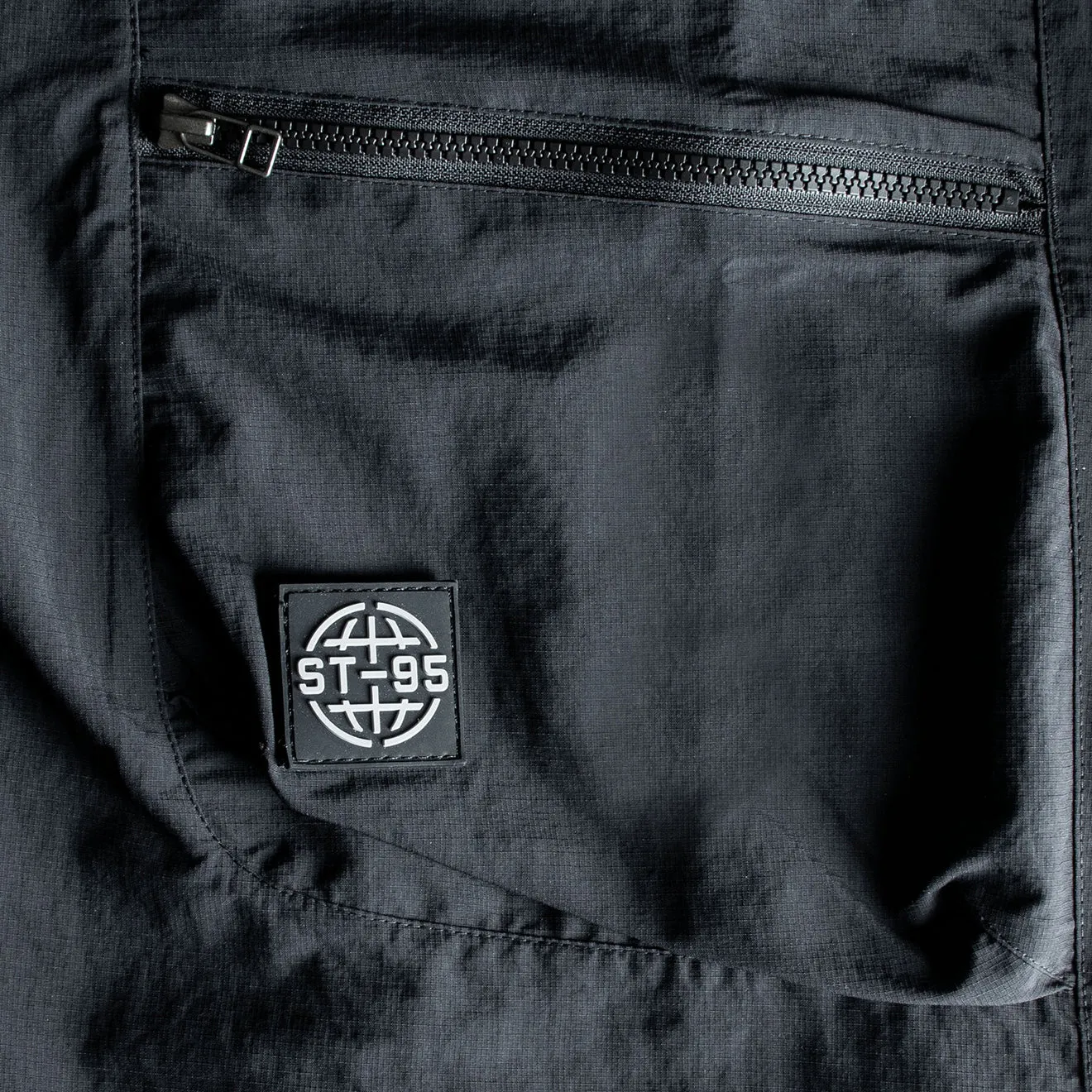 ST95 Carico Trousers Black