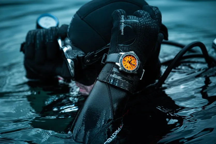 TRASER P67 SUPERSUB WATCH Silvermans