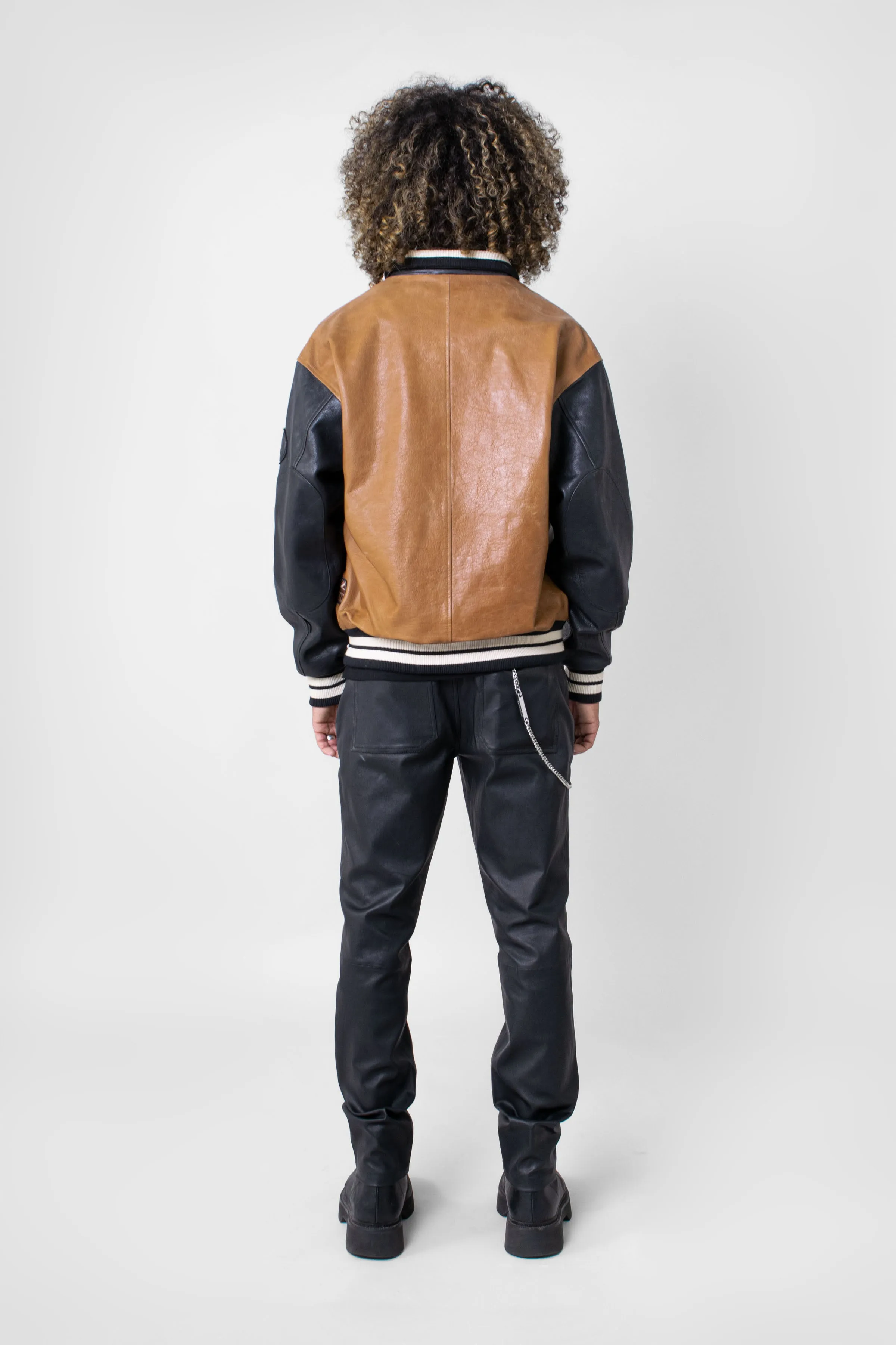VARSITY NOMAD