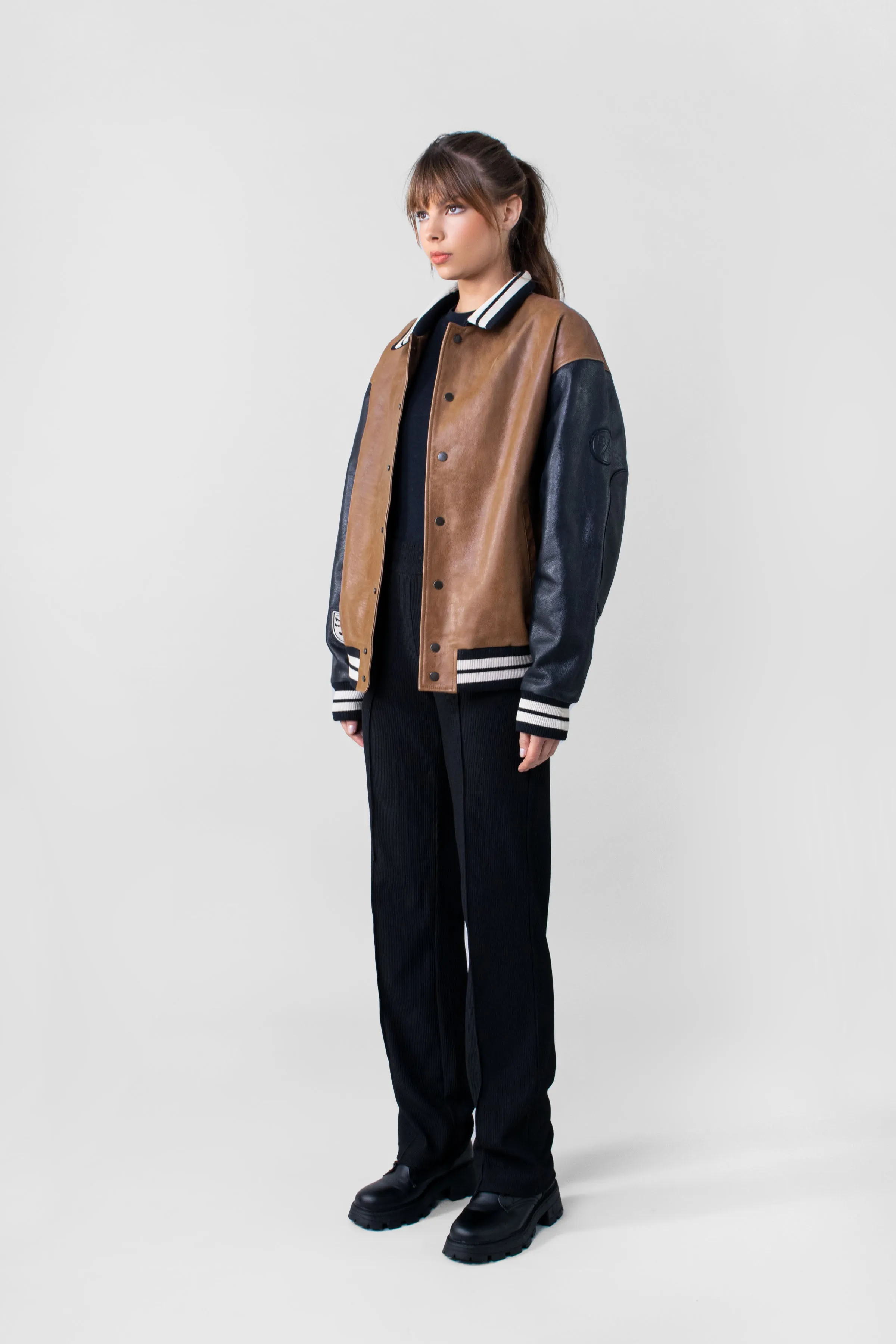 VARSITY NOMAD