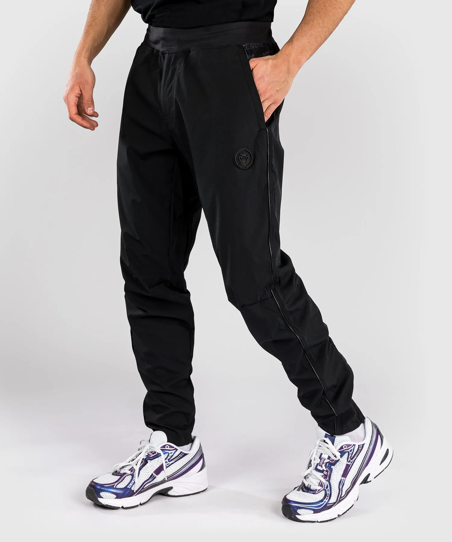 Venum Cargo Light Aero Joggers - Black
